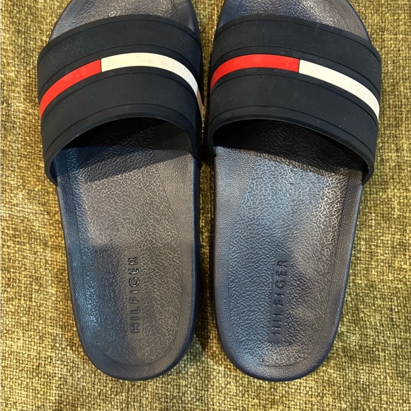 Tommy Hilfiger Navy Slides with Red and White Stripes Men’s Size 7M - Picture 1 of 8